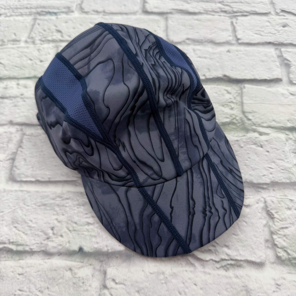 Athleta SuperSonic Run Hat Blue Grey Swirl Fitted Ponytail Opening One Size